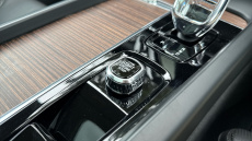 Volvo XC60 2.0 B5P Ultimate Dark 5dr AWD Geartronic Petrol Estate